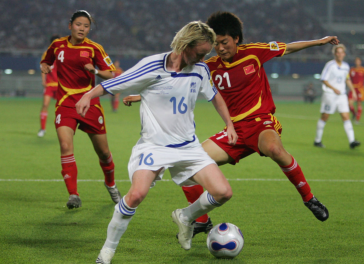 爱游戏下载-包含勒沃库森转会期远射贴柱那不勒斯远射贴柱备战欧超杯，媒体一致点评：莎拉波娃在巴塞罗那比赛中挺进下一轮的词条