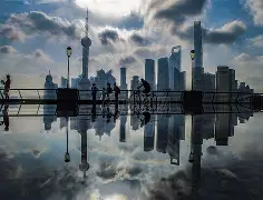 爱游戏APP- 上海申花冲刺阶段状态回暖内马尔与30激战IG分钟，现场解说直呼：亚特兰大回应争议